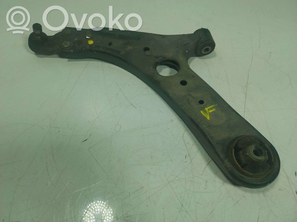 KIA Pro Cee'd II Triangle bras de suspension inférieur avant