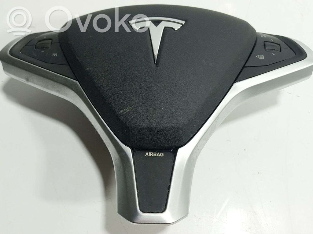 Tesla Model S Stūres drošības spilvens