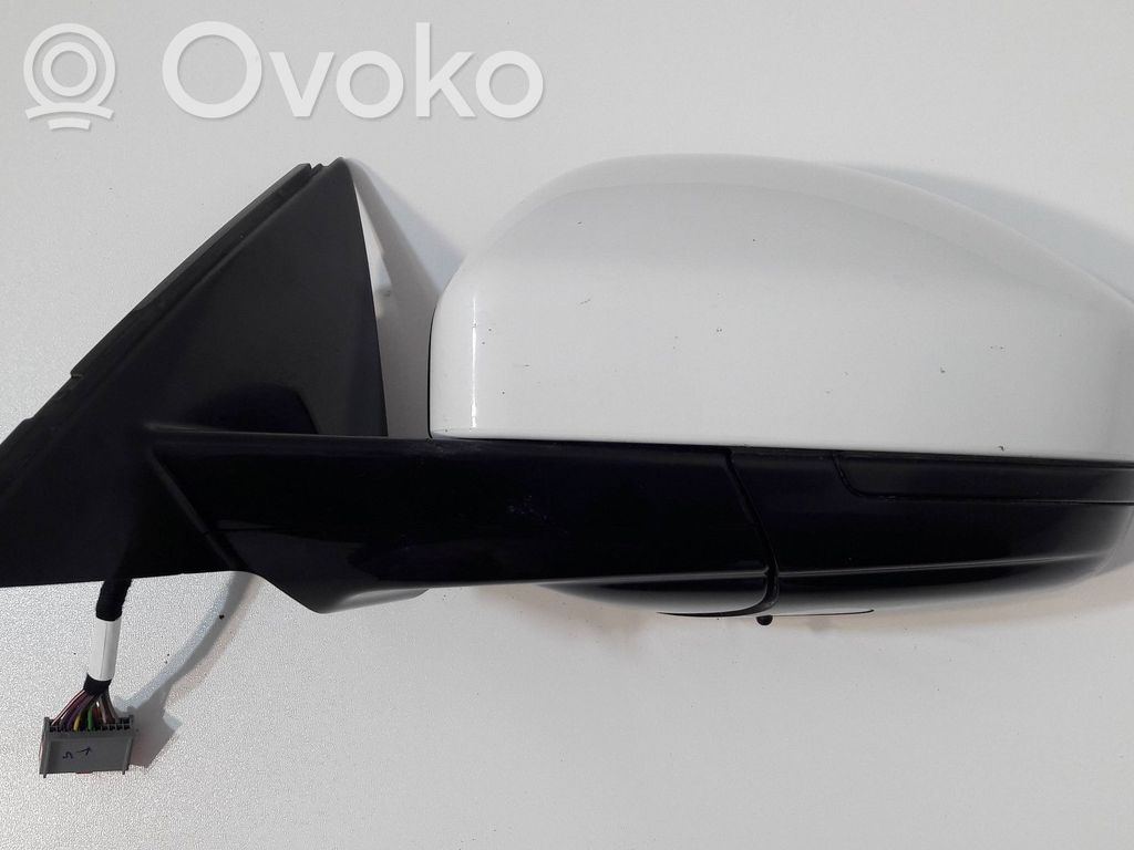 Jaguar E-Pace Front door electric wing mirror 