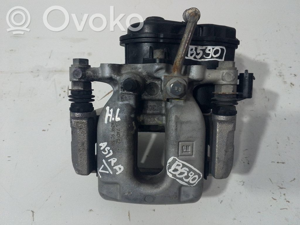 Opel Astra K Задний суппорт 