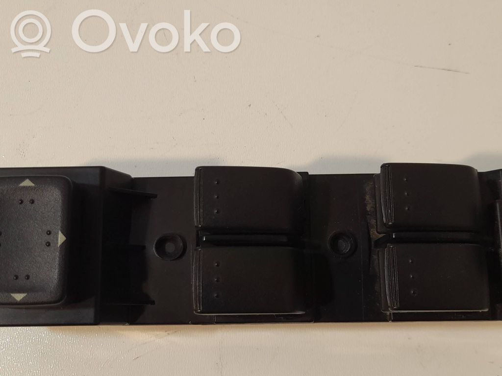 Mazda CX-7 Electric window control switch 