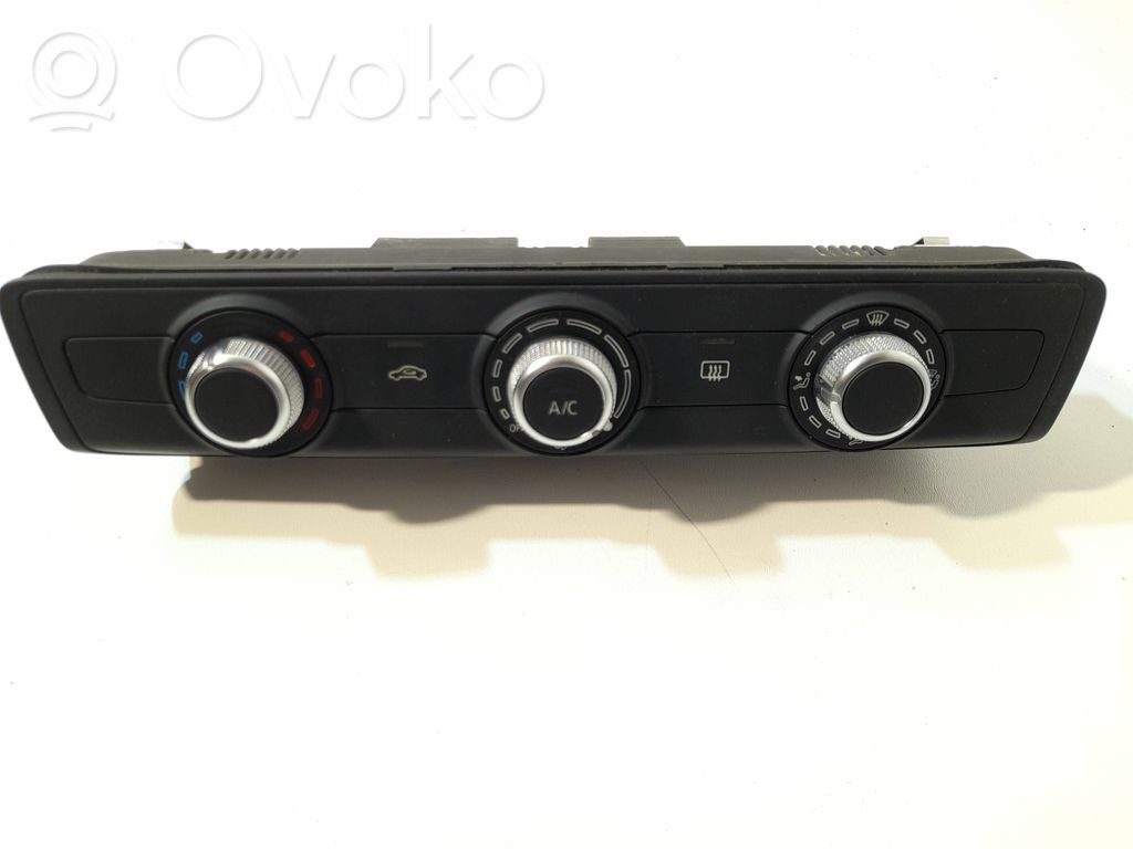 Climate control unit   8V0820047F