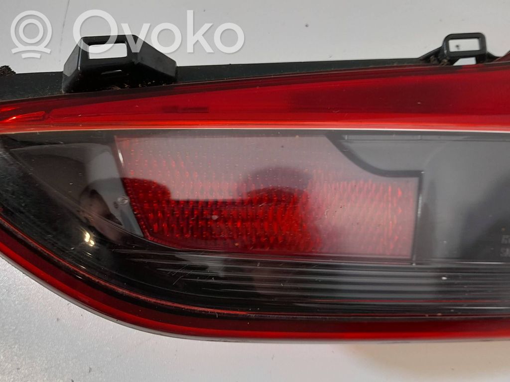 Tailgate rear/tail lights   13241978