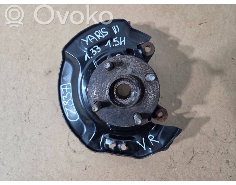 Toyota Yaris Etupyörän navan laakerikokoonpano 