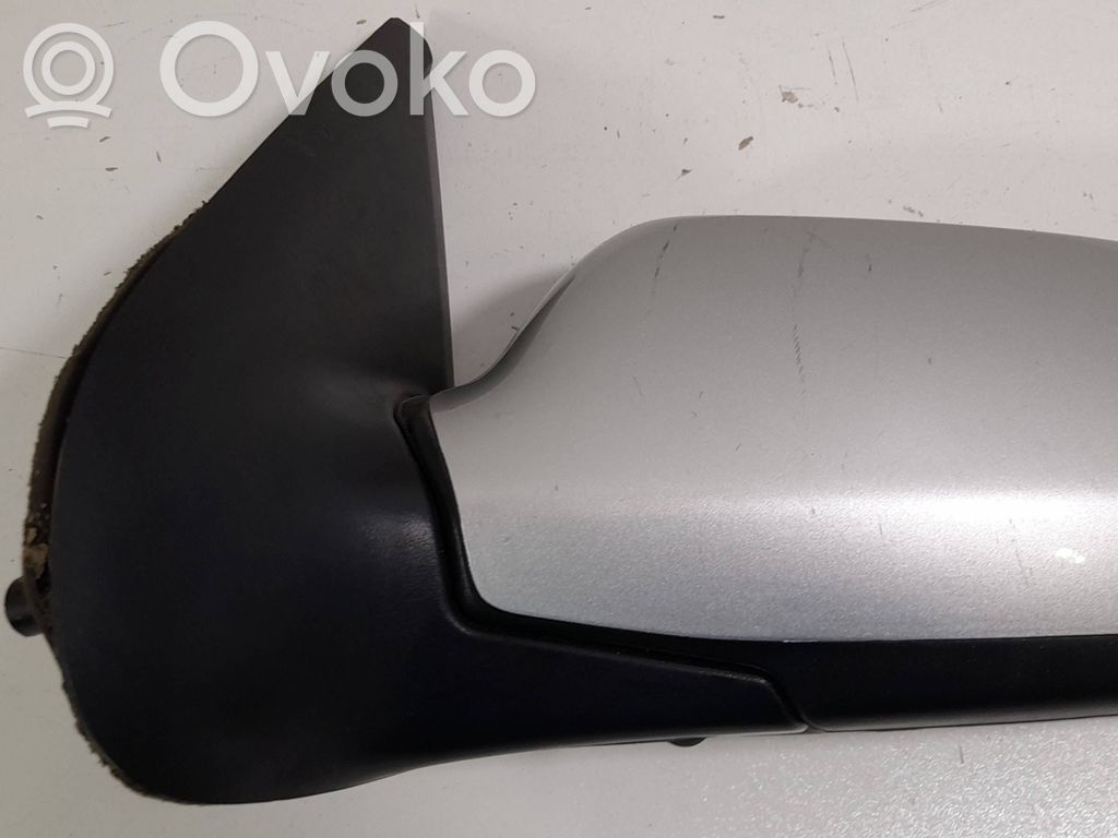 Spogulis (mehānisks)   012220