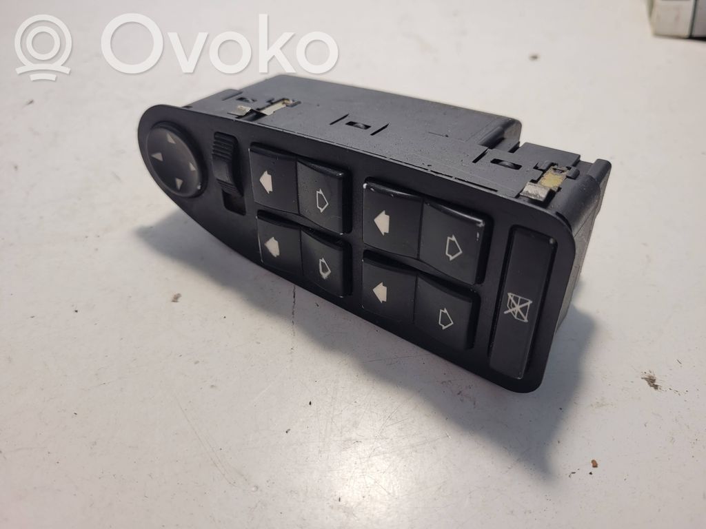 BMW 7 E38 Electric window control switch 