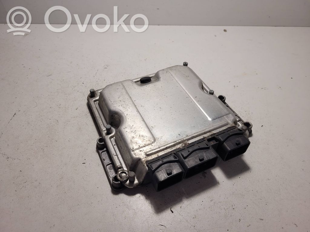 Peugeot 807 Engine control unit/module 