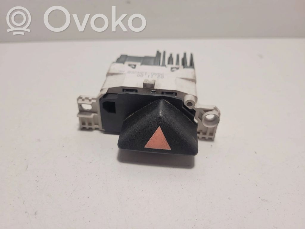 Ford Focus Hazard light switch 