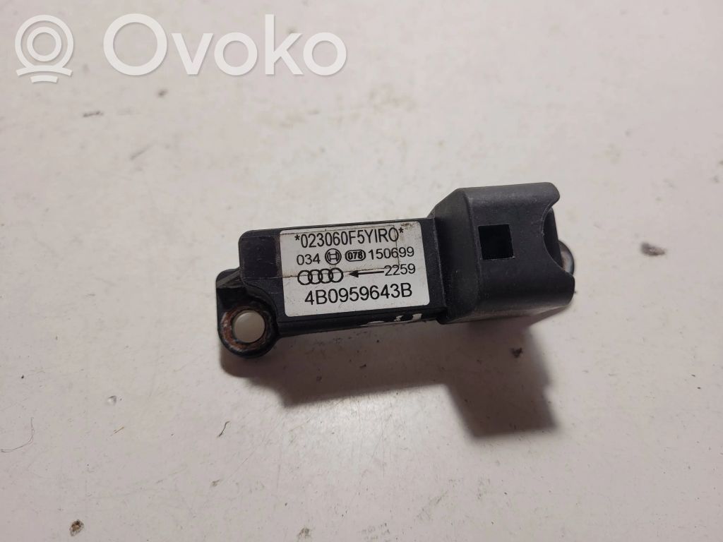 Airbagsensor Crashsensor Drucksensor   4B0959643B,150699,023060F5Y1R0