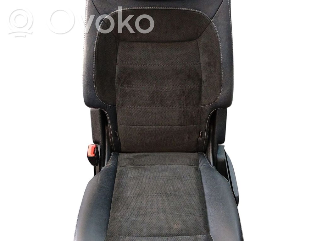 Seat set