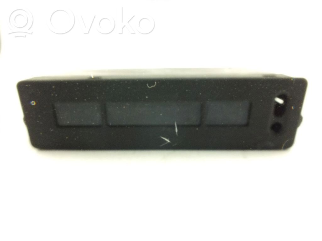 Opel Astra F Radio/CD/DVD/GPS head unit 