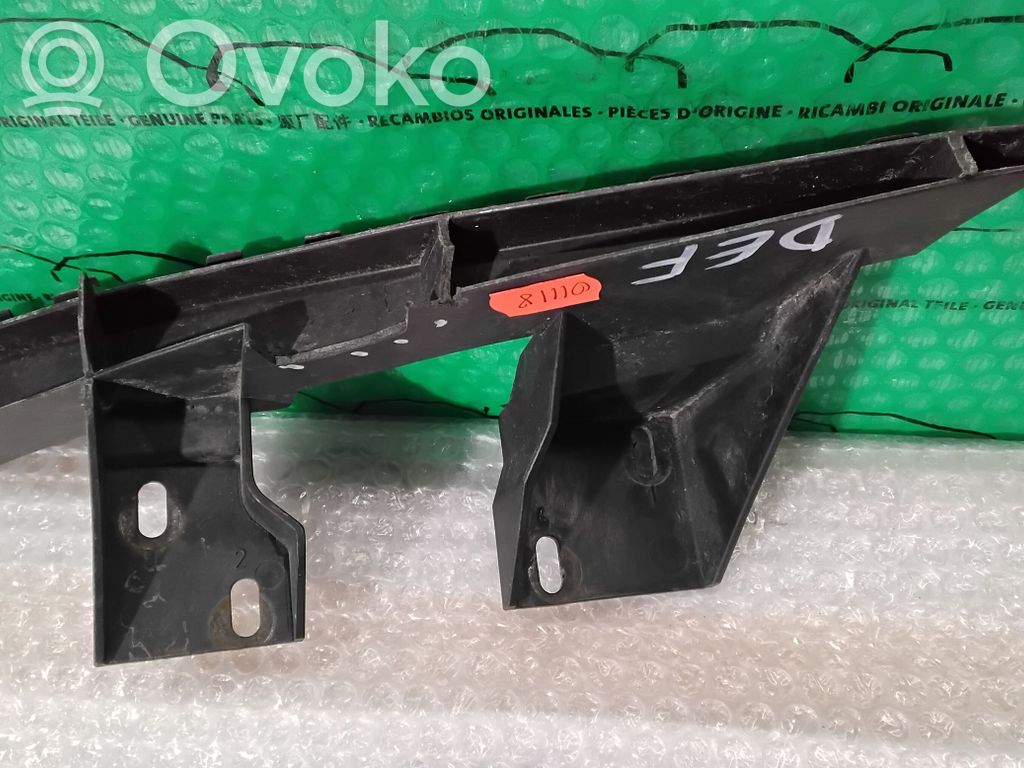 Audi Q7 4L Front bumper mounting bracket 