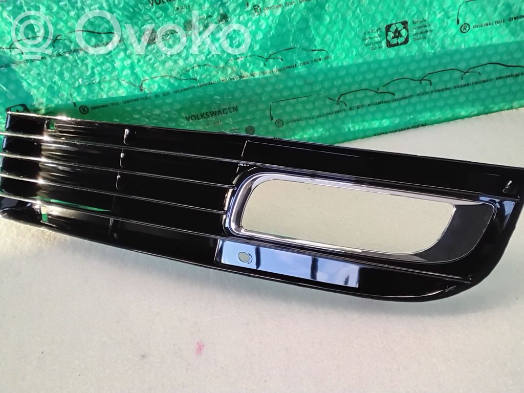 Audi A8 S8 D3 4E Front bumper lower grill 