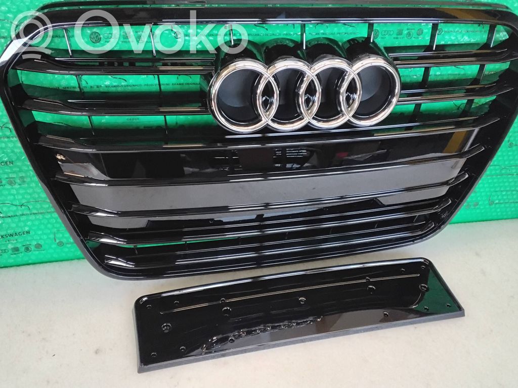 Audi A6 S6 C7 4G Maskownica / Grill / Atrapa górna chłodnicy 