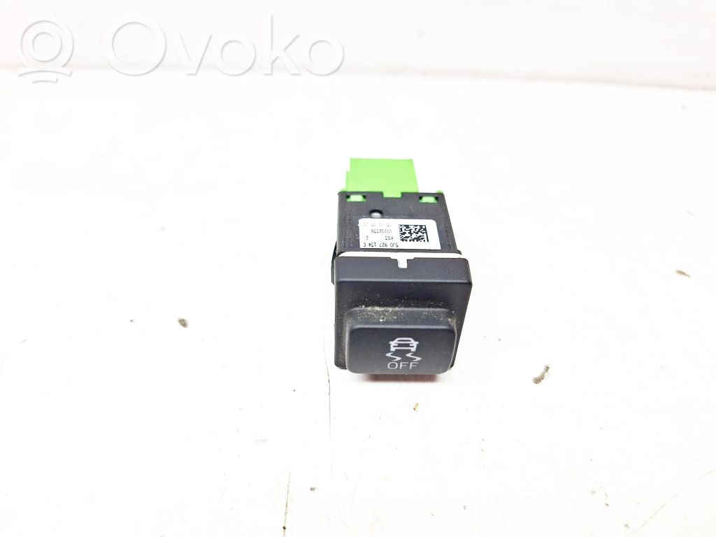 Interruptor ESP (programa de estabilidad)   5J0927134