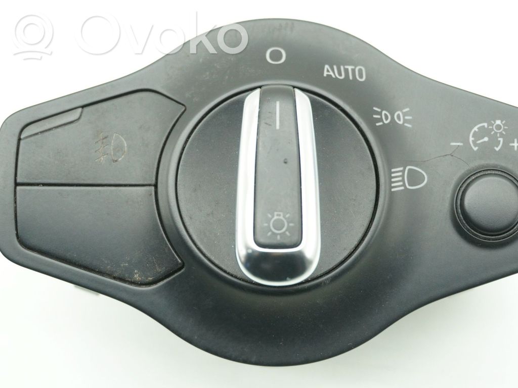Light switch   8K0941531J,8K0941531J