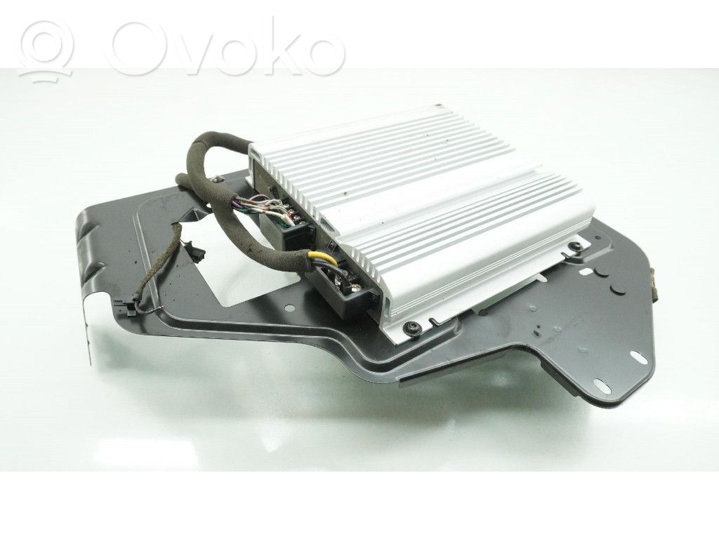 Volvo C70 Garso stiprintuvas 