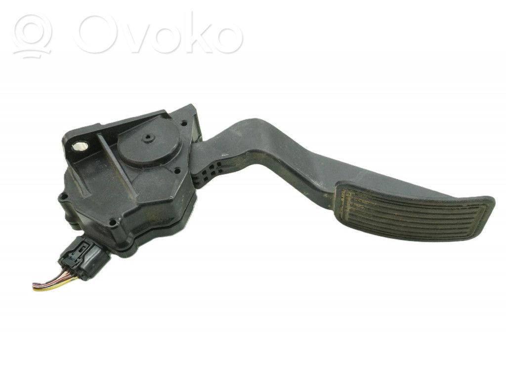 Mazda CX-7 Accelerator throttle pedal 