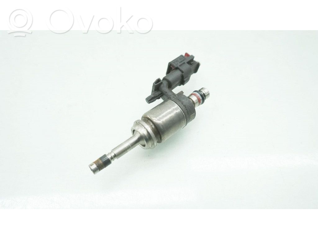 Volkswagen Golf VIII Inyector de combustible 