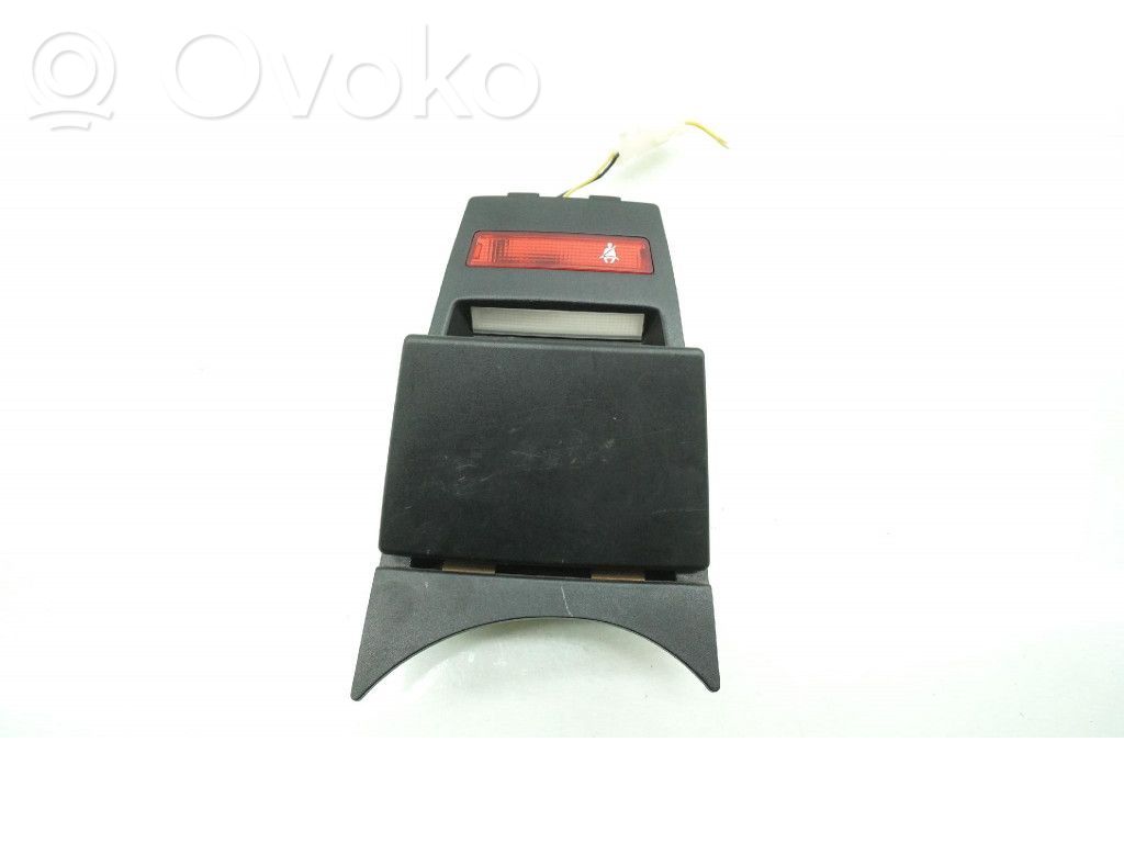 Guantera   1379182,1379182