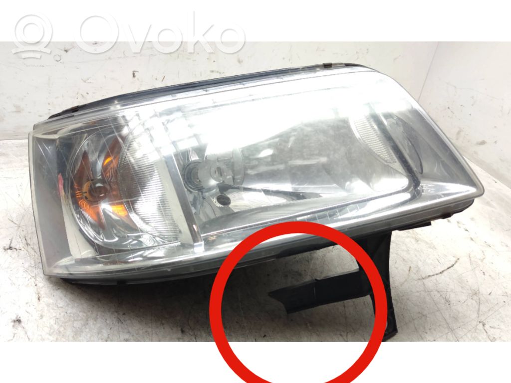 Volkswagen Transporter - Caravelle T5 Lampa przednia 