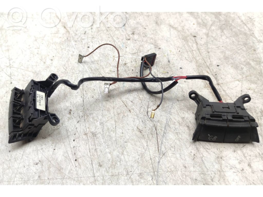 Ford Transit Steering wheel buttons/switches 