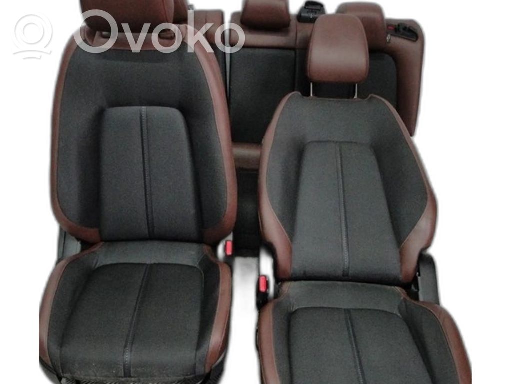 Mazda MX-30 Sėdynių komplektas 