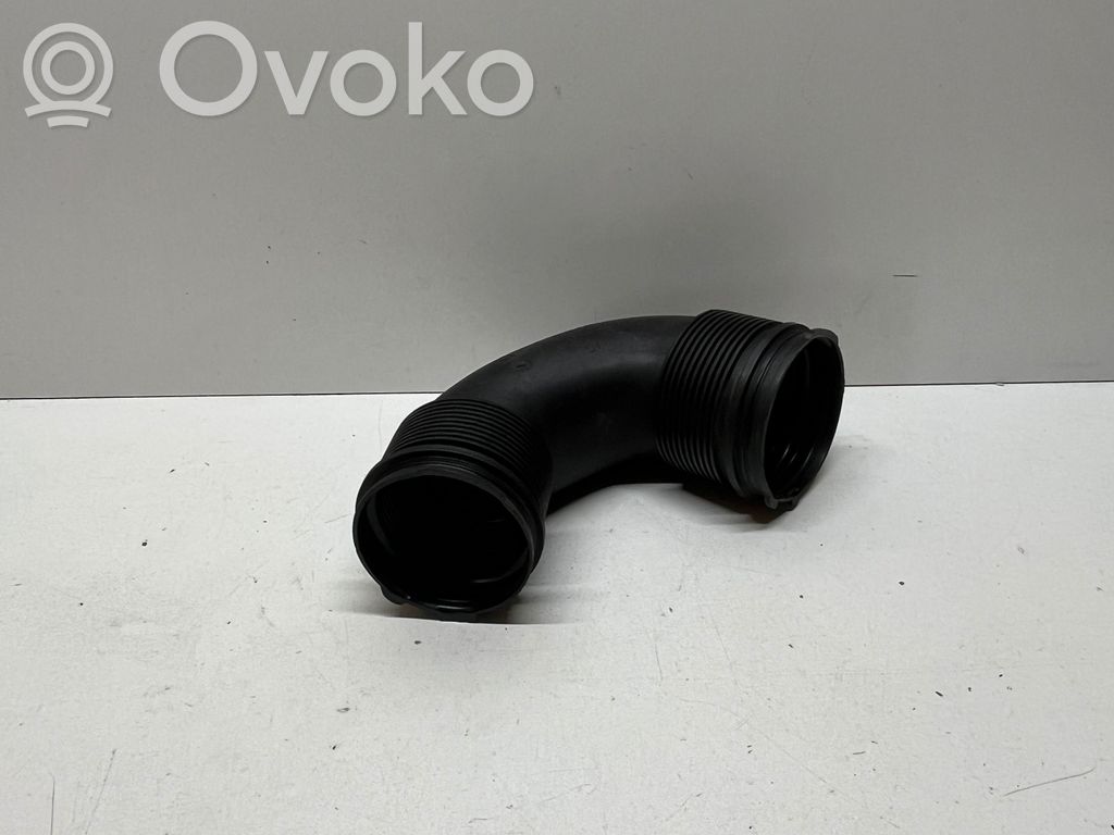 Audi Q8 Air intake duct part 