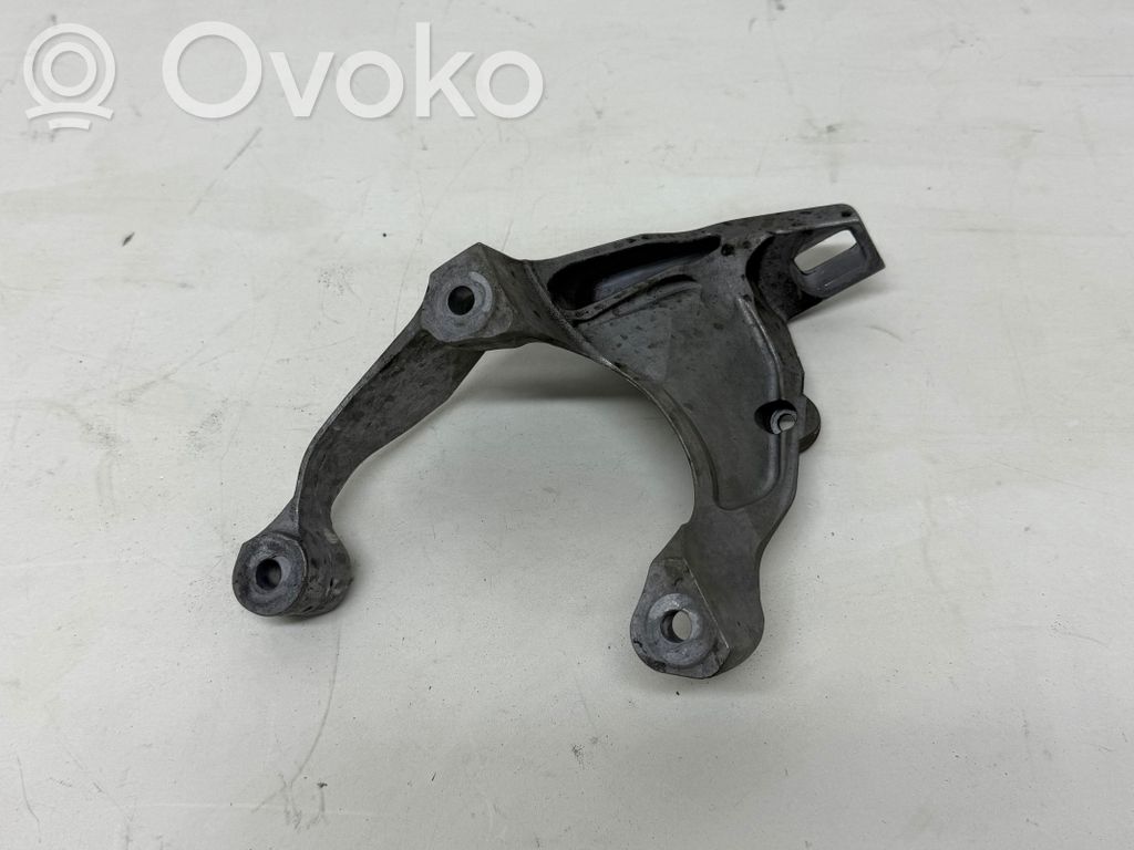 Audi RS Q8 Engine mount bracket 