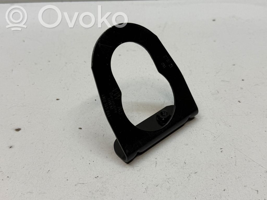 Audi Q7 4M Radiator mount bracket 