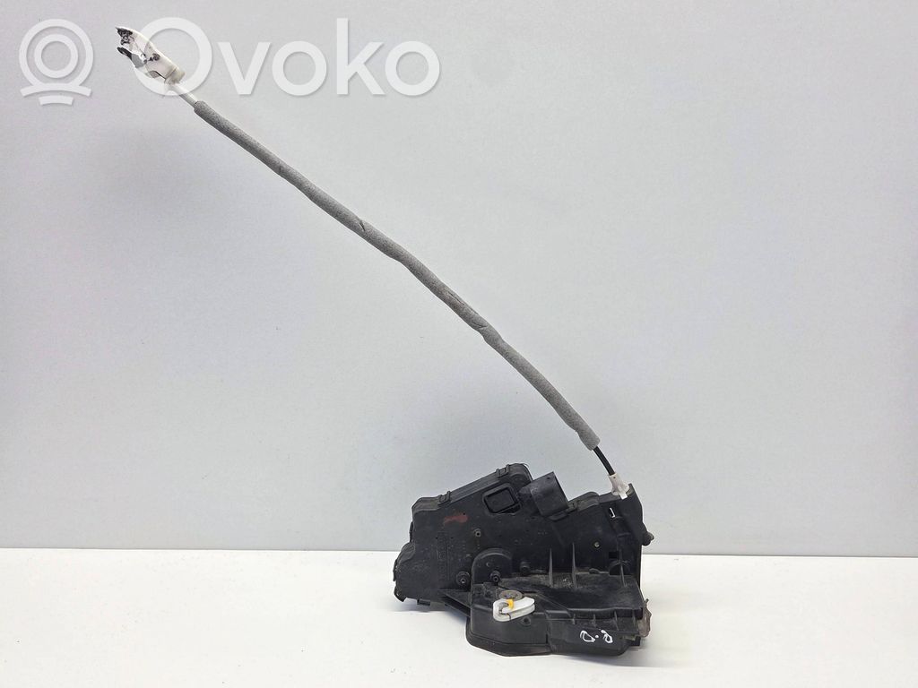 Front door lock   7011244