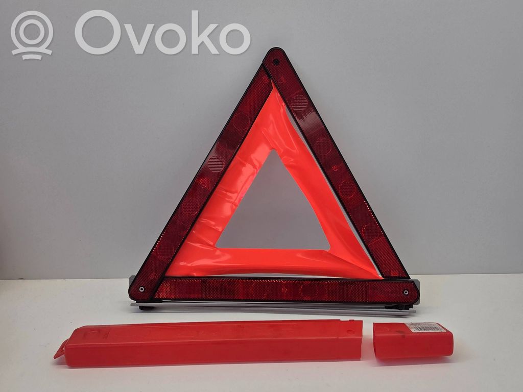 Avārijas zīme   030415