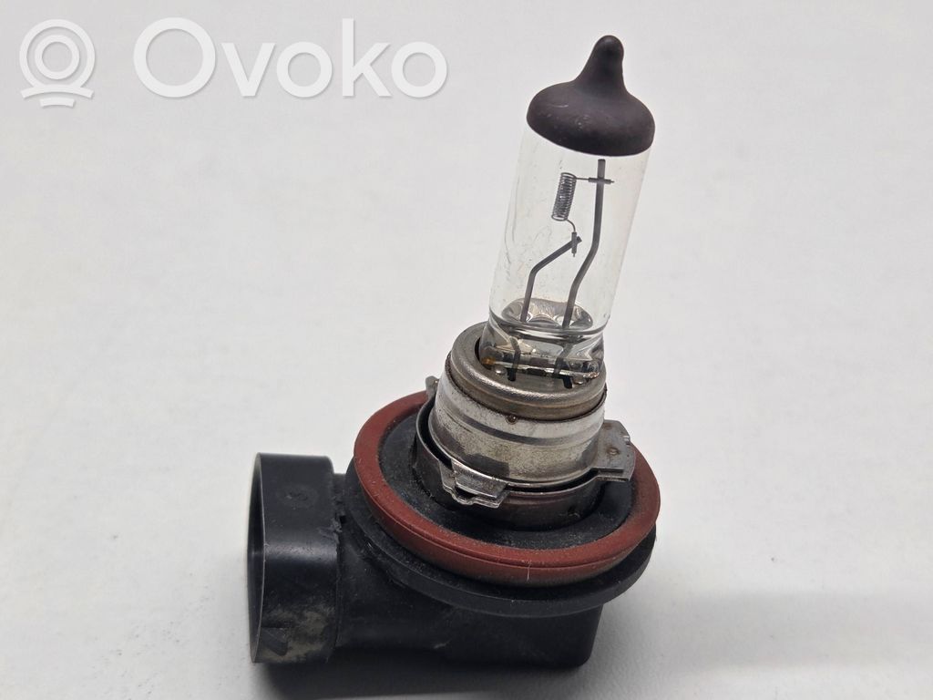 BMW 5 E60 E61 Fog light bulb 