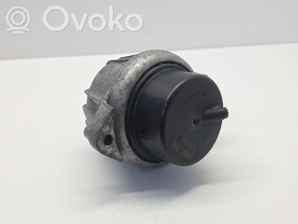 Engine mount bracket   13981112