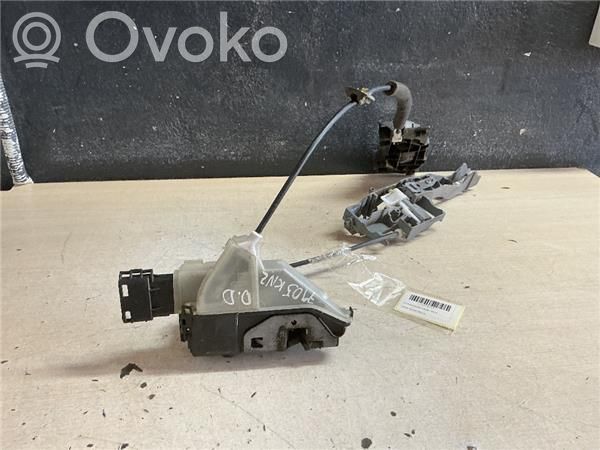 Front door lock   6246