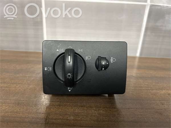 Interruptor de luz   7M5T13A024LA
