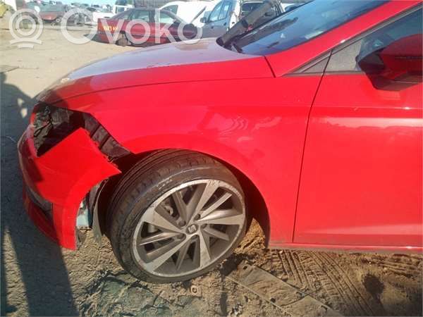 Seat Leon (5F) Contur aripă față 