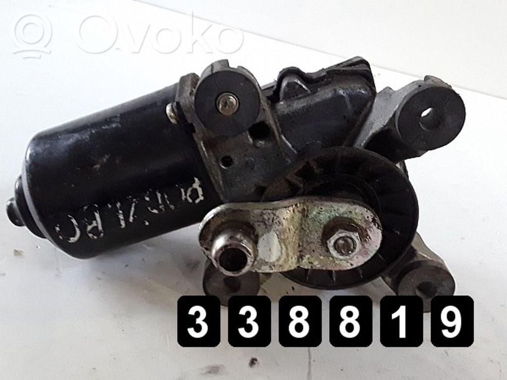 Mitsubishi Pajero Galinio stiklo valytuvo varikliukas 
