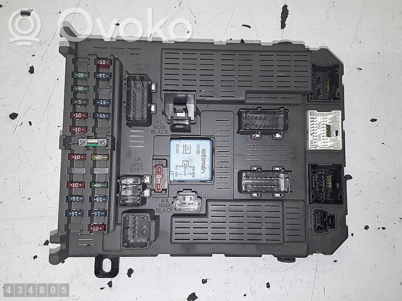 Citroen C5 Fuse module 