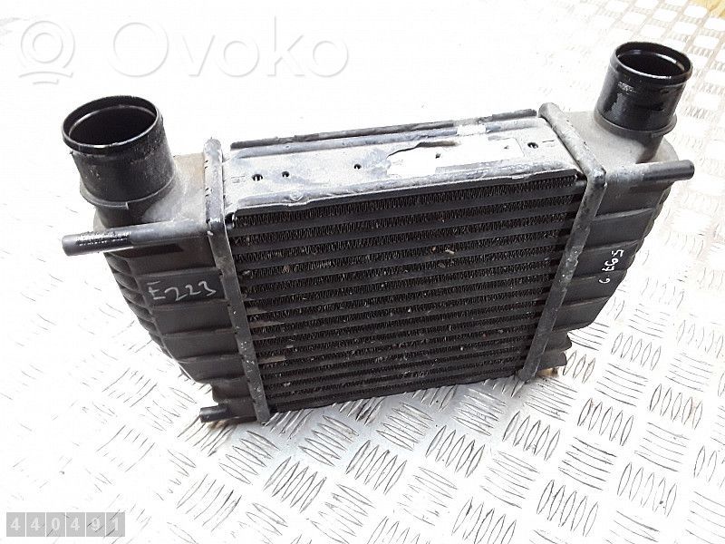 Nissan Note (E11) Starpdzesētāja radiators 