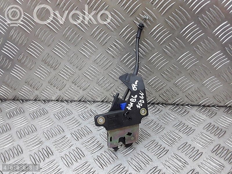 Audi A4 S4 B6 8E 8H Serrure de loquet coffre