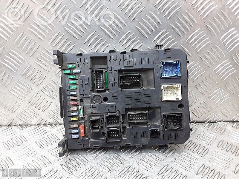Module de fusibles   281197595