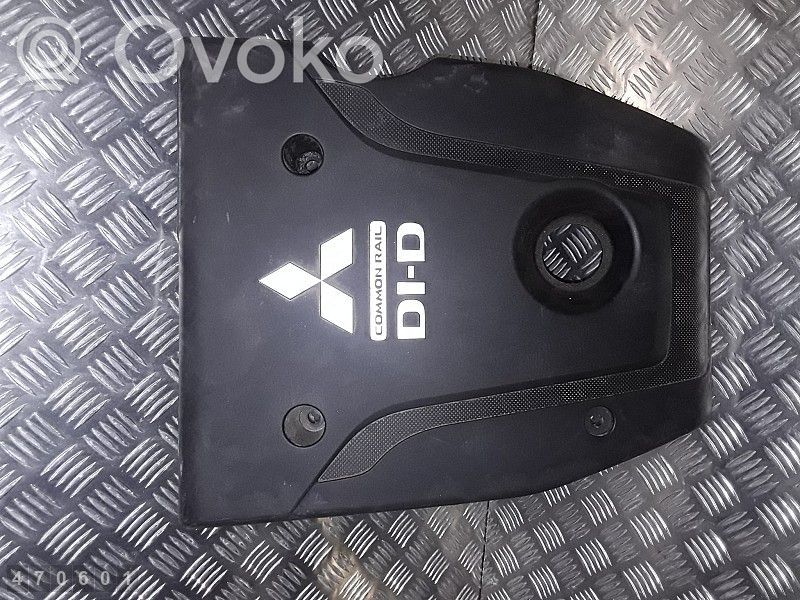 Mitsubishi L200 Copri motore (rivestimento) 