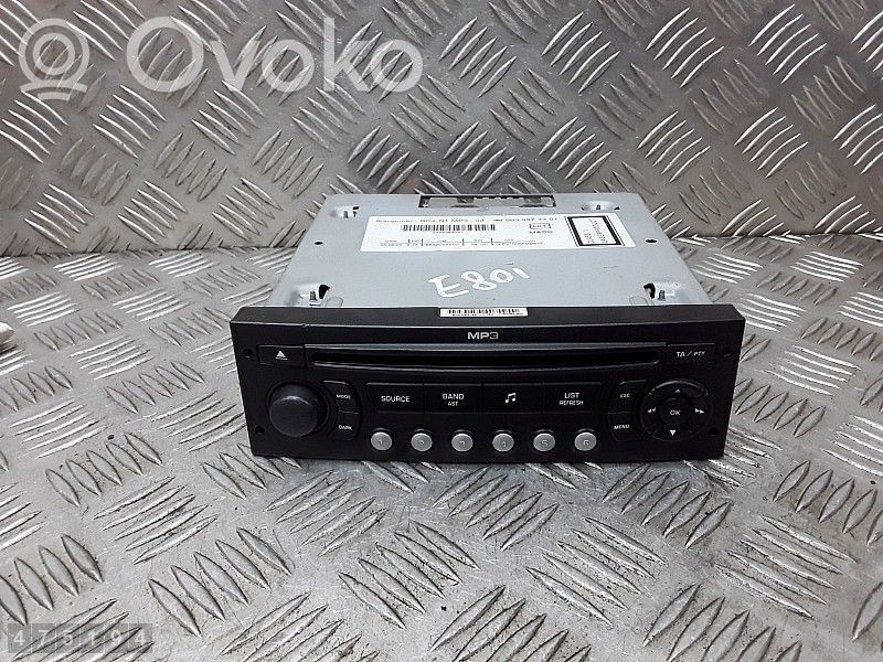 Peugeot Partner Unità principale autoradio/CD/DVD/GPS