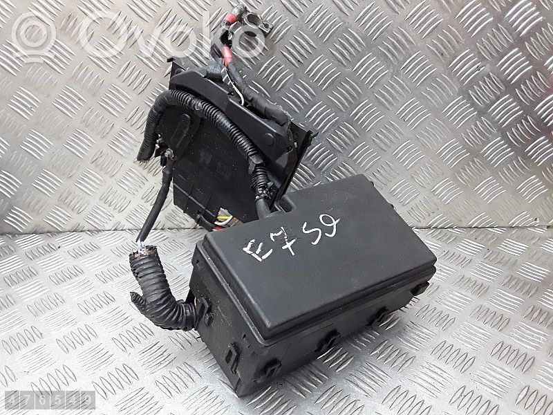 Módulo de fusible   EM5T14K733
