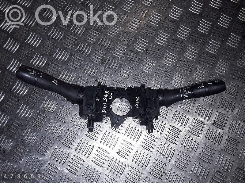 Nissan Pulsar Commodo, commande essuie-glace/phare 