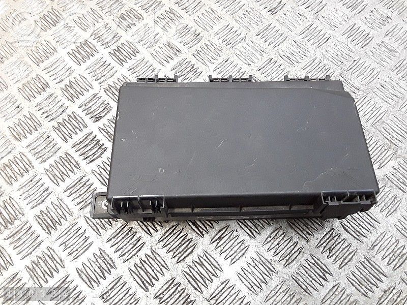 Opel Astra H Sulakemoduuli 