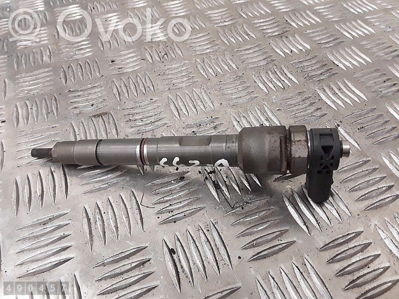 Volkswagen Golf VII Inyector de combustible 