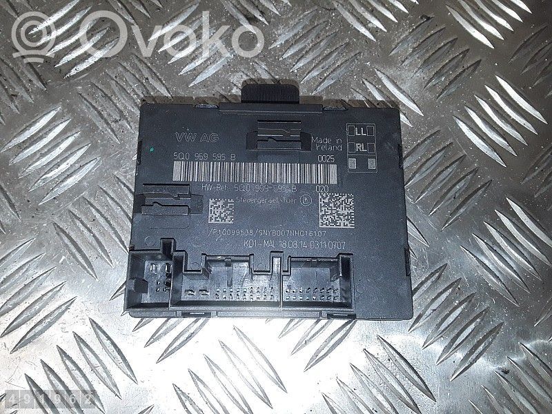 Unité de commande module de porte   5Q0959595B,P10099538