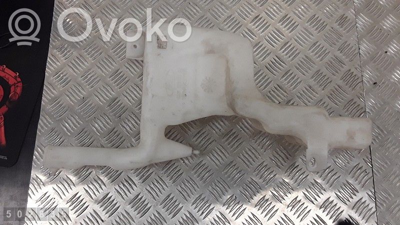 Langų skysčio bakelis   8A6117B613AF